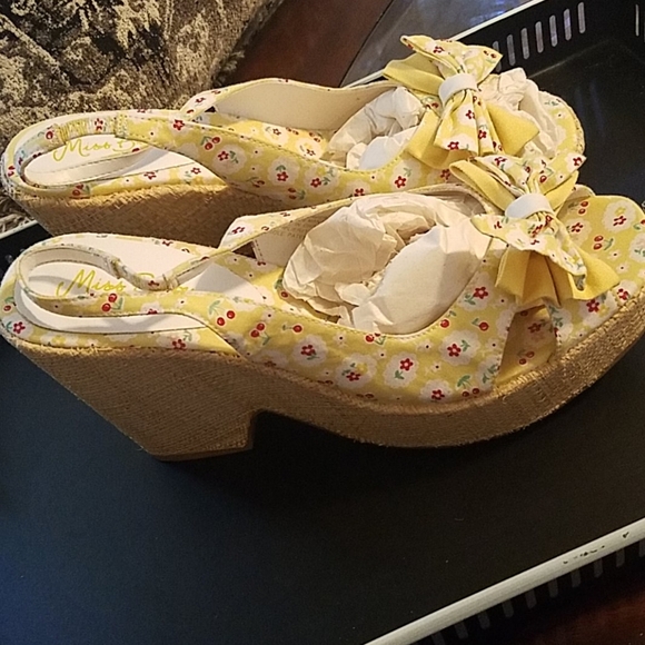 Miss Bisou Shoes - Summer Sandals